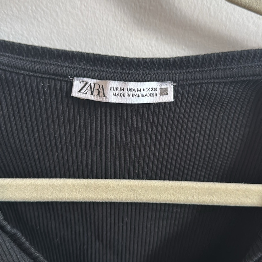 Zara Top - Picture 2 of 4